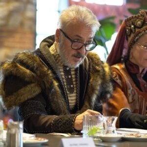 Crew building the grand 14th-century Anatolian village set at Bozdağ Film Platoları for Kuruluş Orhan Season 1.